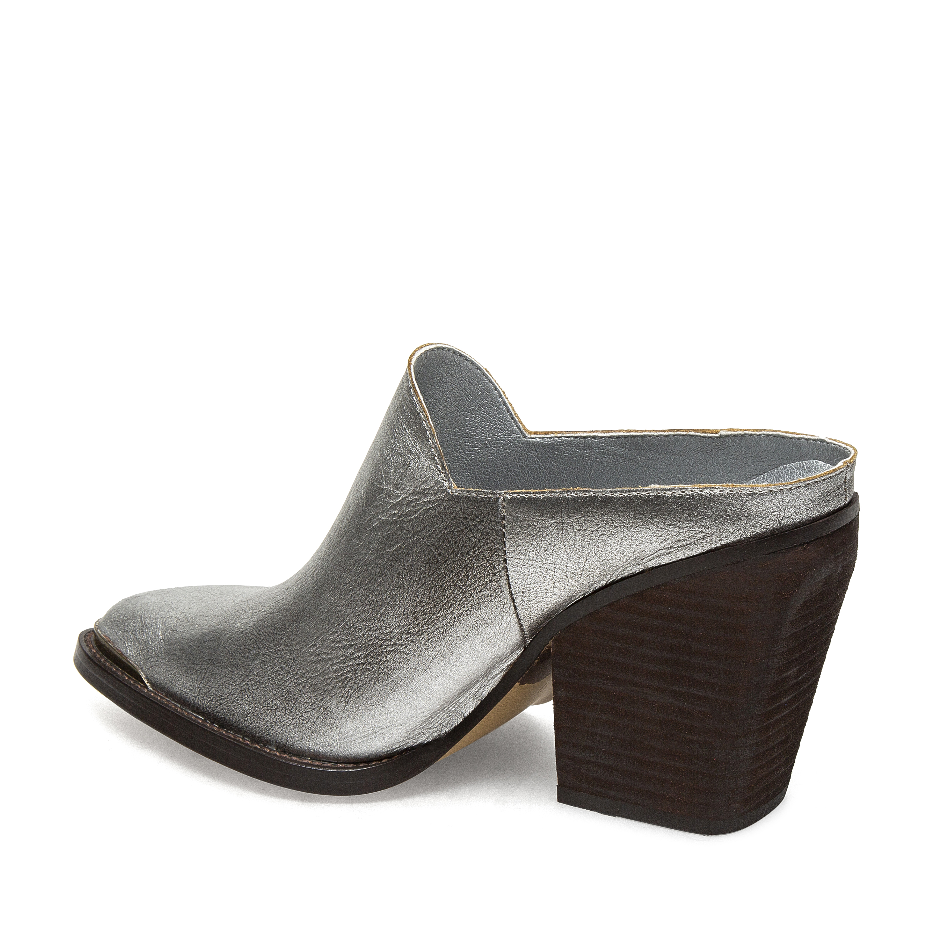 MULAP Mule Silver Distressed - Silent D