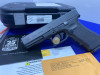 Glock 17 Gen4 9mm Black 4.48" *VERY POPULAR AND RELIABLE SEMI-AUTO PISTOL* 