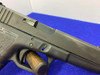Glock 22 Gen 2 .40 S&W Black 4.49" *AMAZING ORIGINAL TUPPERWARE CASE*
