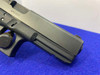 Glock 17 Gen 3 9mm Black 4.49" *AMAZING FISH GILL SERRATIONS w/ RTF2 FRAME*