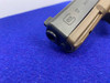 Glock 17 Gen3 9mm FDE 4.49" *INCREDIBLE LARRY A. VICKERS GLOCK*