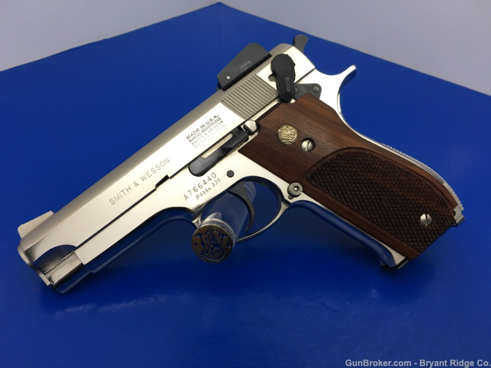 1982 Smith and Wesson Model 539 9mm Nickel Finish 4