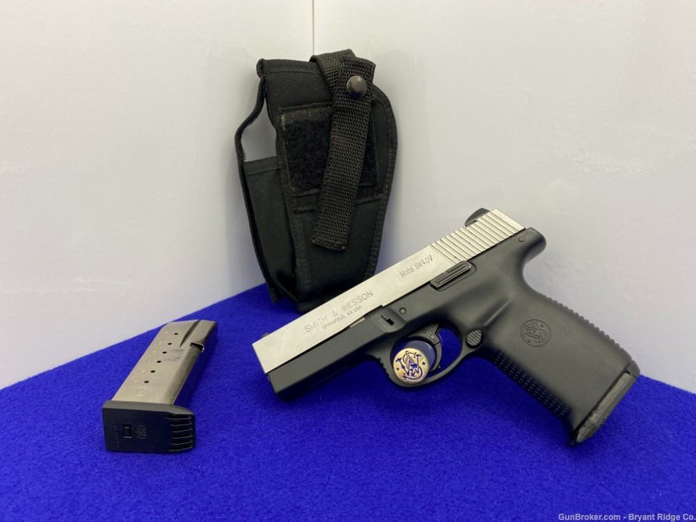 SOLD* Smith Wesson SW40V 40 S&W Stainless 4