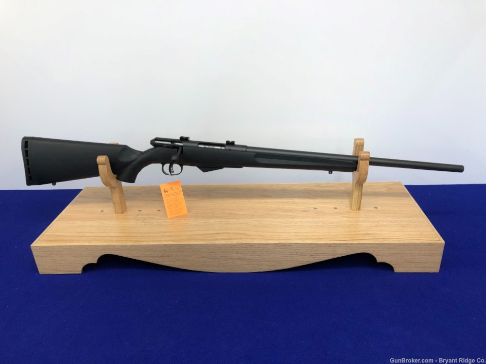 SOLD* Savage M-25 Walking Varminter .17 Hornet Black 22