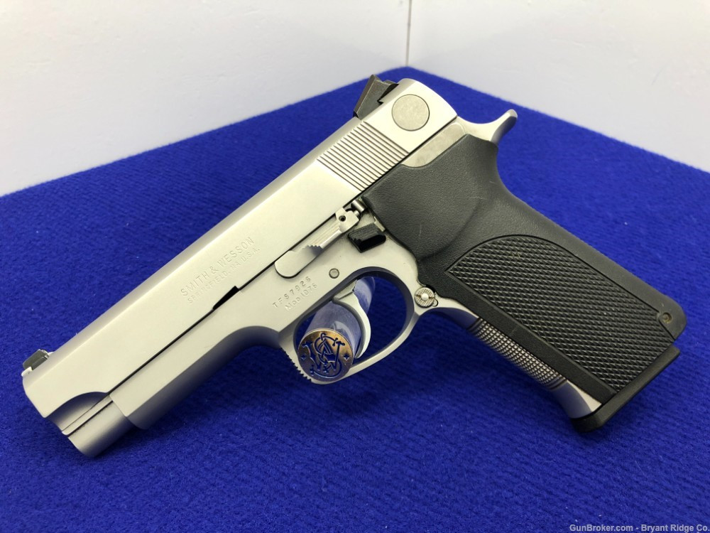 SOLD* 1991 Smith Wesson 1076 10mm 1 of only 1200 Ever Made *KSP