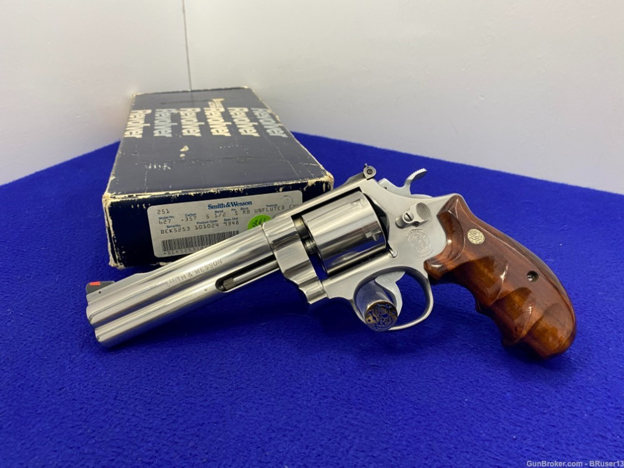 SOLD* 1989 Smith Wesson 627-0 .357 Mag *ULTRA RARE MODEL OF