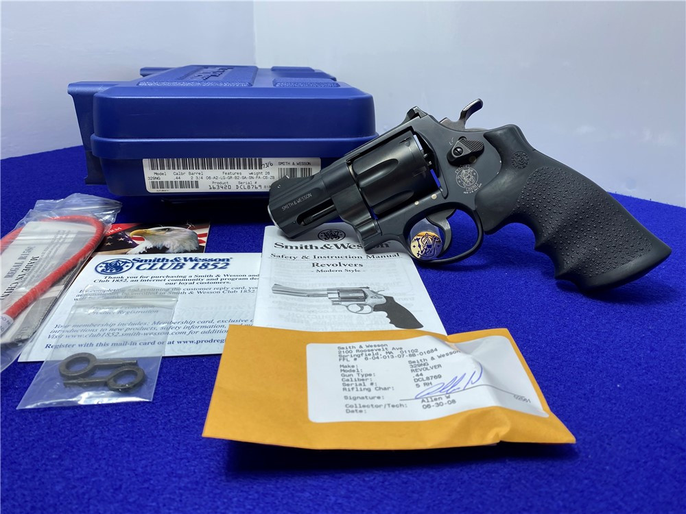 SOLD* Smith Wesson 329 .44 Mag Matte Black 2.5