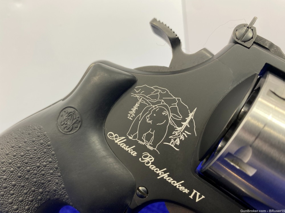 SOLD* Smith & Wesson 329PD .44mag Black/Stainless 2.5