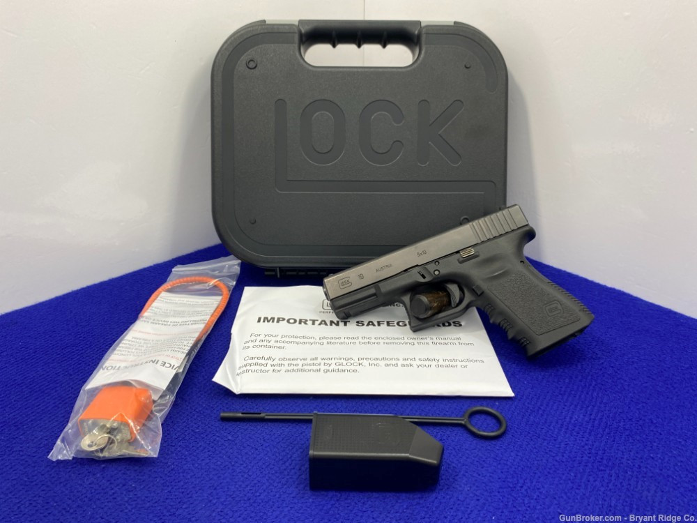 SOLD* Glock 19 Gen3 Black 9mm 4.01