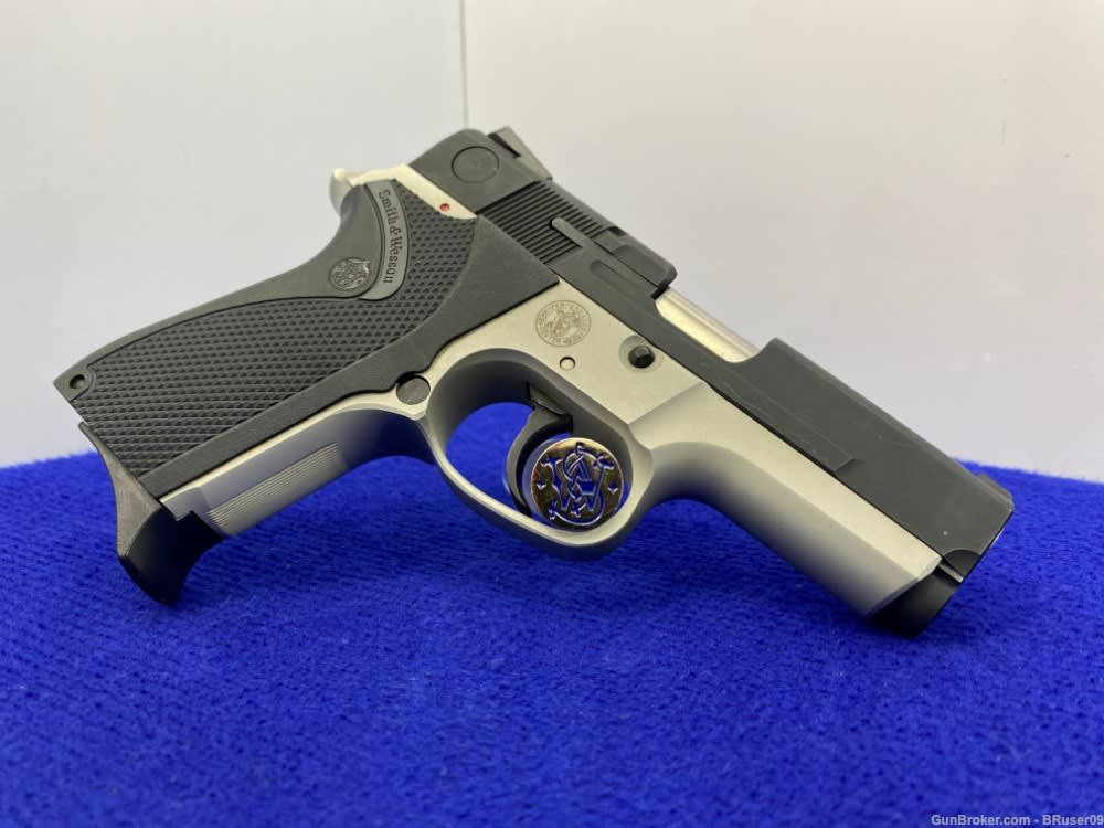SOLD* Smith Wesson 5906 9mm Blue/SS 3.5