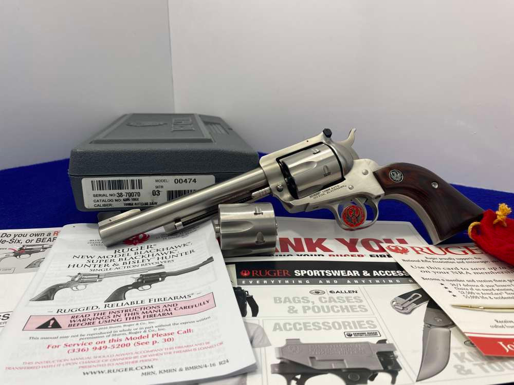 2017 Ruger New Model Blackhawk 10mm/.40 S&W SS *AMAZING