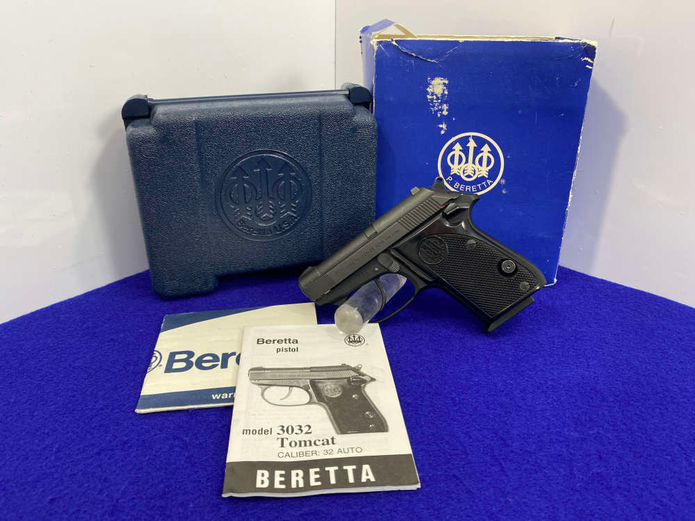 SOLD* Beretta 3032 Tomcat .32 ACP Black 2 3/8