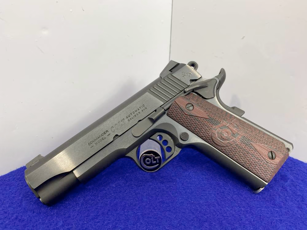 Colt Combat Commander 9Colt Combat Commander 9mm Blue 4.25