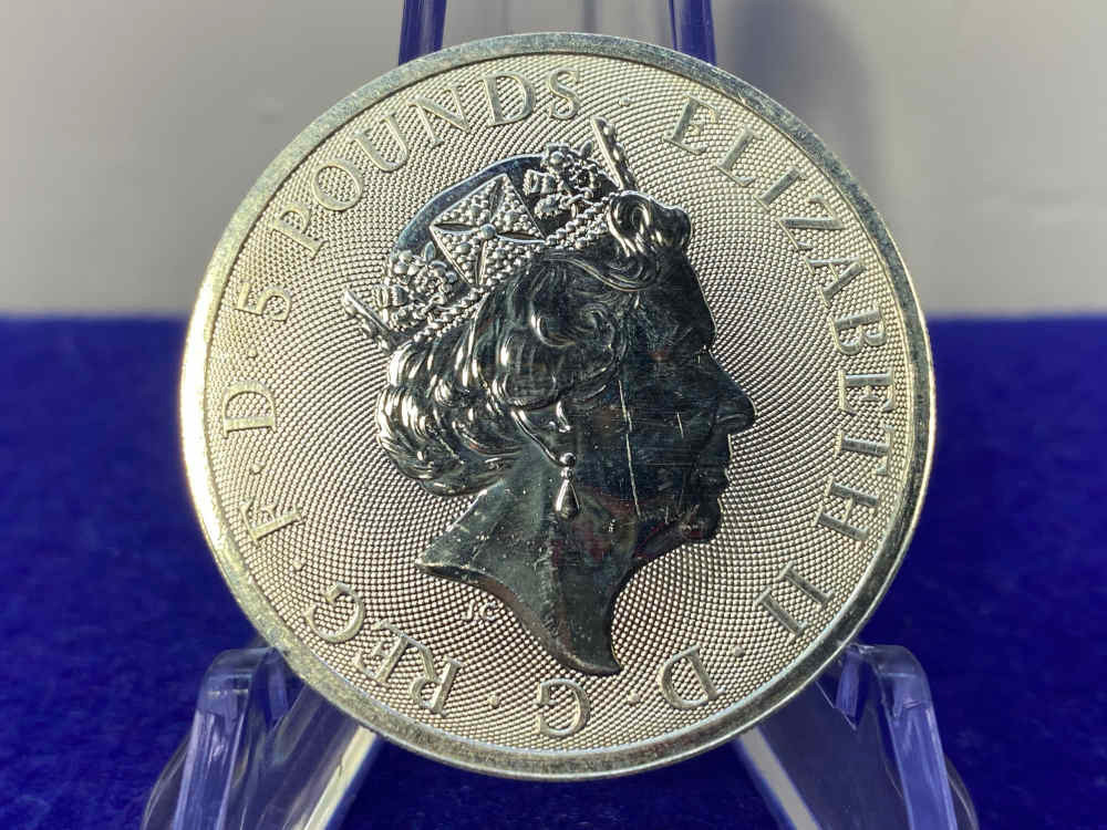 2021 Queen Elizabeth II *White Greyhound of Richmond* 2 TROY OZ