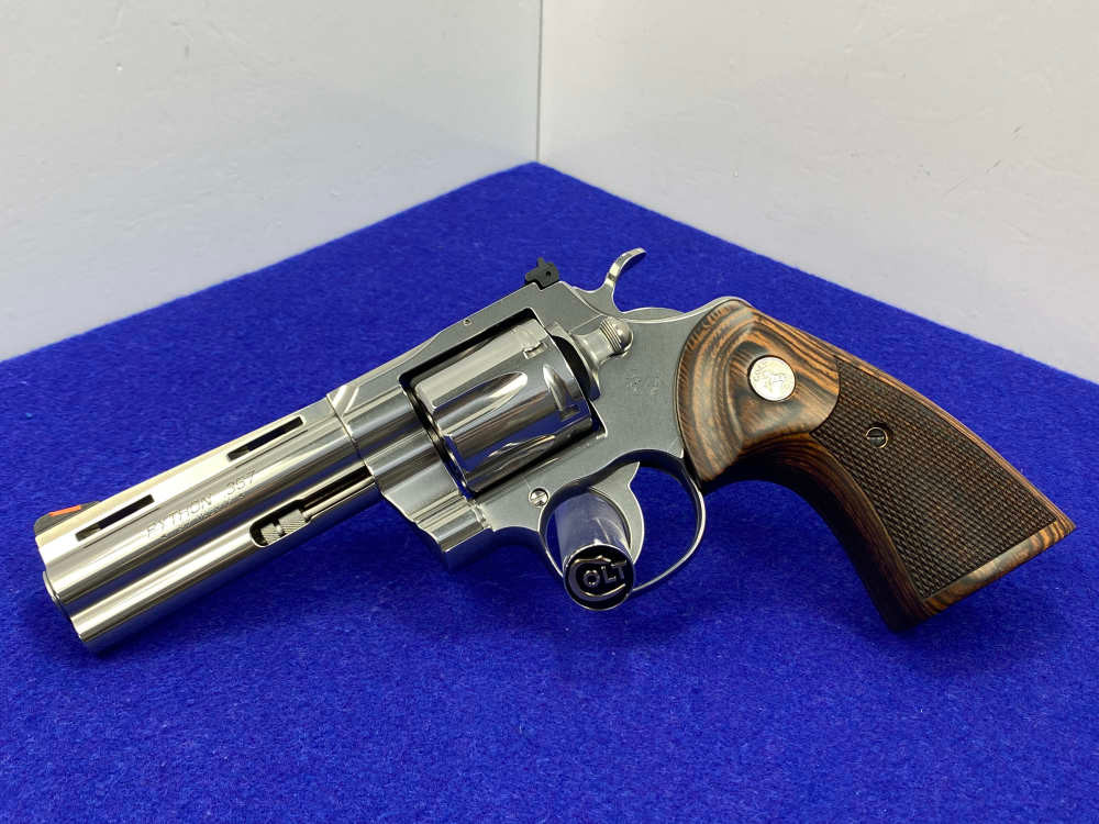 Colt Python .357 Mag Stainless 4