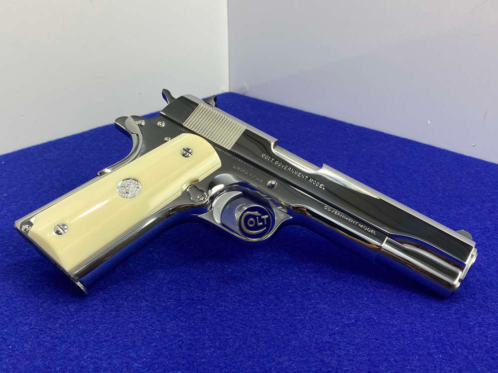 Colt Government Series 70 .38 Super *BREATHTAKING BRIGHT STAINLESS