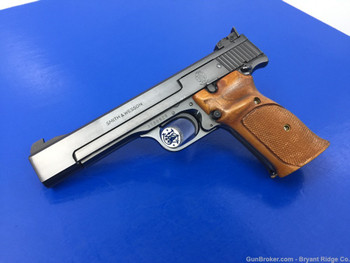 Smith & Wesson Model 41 Blued .22lr *5 1/2" *RARE HEAVY BARREL MODEL*