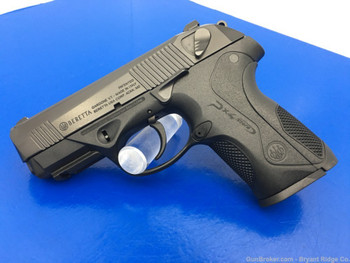 2012 Beretta PX4 Storm Compact .40S&W Black Bruniton Finish *INCREDIBLE*