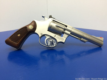 1992 Smith & Wesson 651 .22 Mag Stainless 4" *STUNNING TARGET KIT GUN*