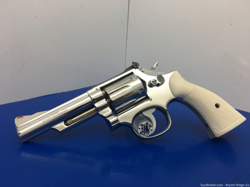 Smith Wesson 66 Pre-Lock 4" *BREATHTAKING BRIGHT STAINLESS FINISH!*