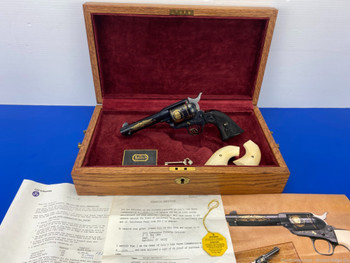 1982 Colt Single Action Army John Wayne .45 Colt *RARE SERIAL NUMBER SET!*