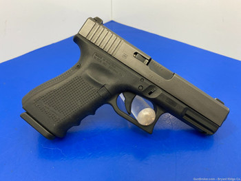 Glock 23 Gen 4 .40 S&W Black *GREAT MODEL FOR CONCEALED CARRY!*