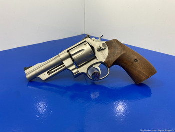Smith Wesson 629-2 Pre-Lock Model .44 Mag 4" *AMAZING MOUNTAIN GUN MODEL*