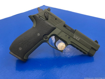 2015 Sig Sauer Mosquito .22 LR 3.9" *EYE CATCHING OD GREEN FRAME FINISH*