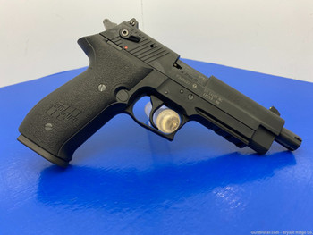 Sig Sauer Mosquito .22 LR Blue 4.9" *AWESOME THREADED BARREL EXAMPLE*