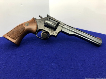 Dan Wesson Model 22 .22 LR Blue 6" *ORIGINAL HARD CARRY CASE* 