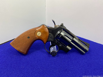 1970 Colt Python RARE 2.5" .357mag Royal Blue *AMAZING SNAKE*
