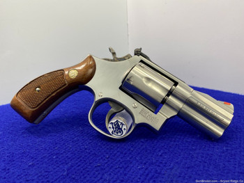 1996 Smith Wesson 686-4 .357 Mag Stainless 2 1/2" *STUNNING PIECE*
