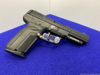 2009 FN Five-SeveN 5.7x28mm Black 4 3/4" *MANUFACTURED IN BELGIUM*