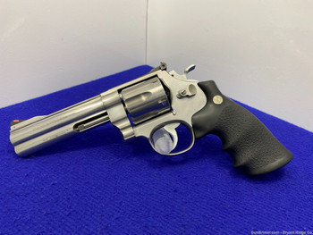 Smith & Wesson 629-3 Classic .44 Mag Stainless 5" *BEAUTIFUL REVOLVER*
