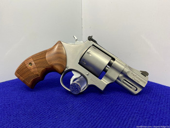 2014 Smith Wesson 627-5 .357Mag Stainless 2 5/8" *PERFORMANCE CENTER MODEL*