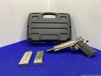 L.A.R. Grizzly Win Mag MK I .45 WinMag Blue 6.5 *POWERFUL SEMI-AUTO PISTOL*