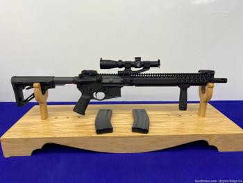 Spikes Tactical / Daniel Defense ST15 5.56 Nato Blk *AWESOME CUSTOM AR-15*