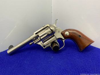 High-Standard Hombre .22LR Nickel 4" *WESTERN STYLE DOUBLE-ACTION REVOLVER*