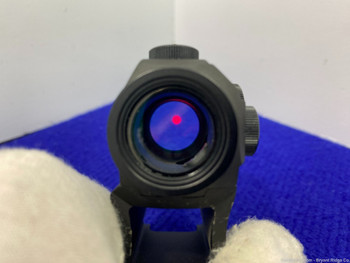 Holosun HS403GL 2MOA Led Red Dot W/ Cover *AWESOME SMALL COMPACT OPTIC*