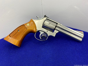 1982 Smith Wesson 686 .357 Mag Stainless 4" *NO-DASH/NO "M" STAMPED MODEL* 1982 Smith Wesson 686 .357 Mag Stainless 4" *NO-DASH/NO "M" STAMPED MODEL*