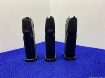 (3) Glock Mags - Two 13Rd 40 Cal - One 15Rd 9mm *WITH GLOCK SPEEDLOADER*