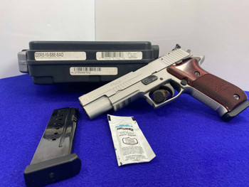 2016 Sig Sauer P220 Elite Stainless 10mm 5" *LIPSEY'S EXCLUSIVE MODEL*