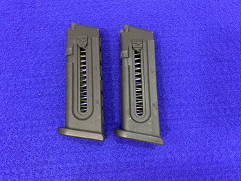(2) Glock G44 .22 Long Rifle 10Rd Magazines *HIGH QUALITY MAGS* (2) Glock G44 .22 Long Rifle 10Rd Magazines *HIGH QUALITY MAGS*