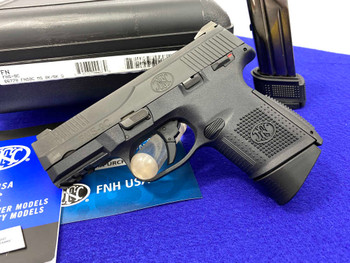 FN FNS-9 Compact 9mm Black 3.6" *DESIGNED SNAG FREE FOR A FASTER DRAW*