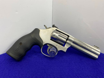 Smith Wesson 617-6 Classic 22LR Stainless 4" *INCREDIBLE 10 SHOT REVOLVER*