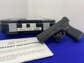 Glock 44 .22LR Blk 4.02" *IDEAL PISTOL TO ENHANCE YOUR SHOOTING EXPERIENCE*