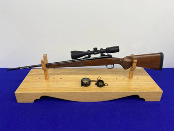 Winchester 70 Featherweight .243 Win 22" *FLEUR-DE-LIS CHECKERED STOCK*