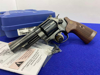 Smith Wesson 29-10 .44Mag Blue*OUTSTANDING/POWERFUL DOUBLE-ACTION REVOLVER*