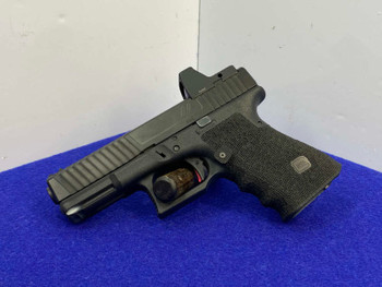 Glock 19 Gen 3 9mm Black 4.02" *CLASSIC GLOCK RELIABILITY*