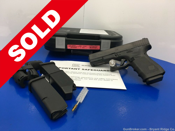 Glock G19 Gen 4 9mm Blue 4" *INCREDIBLE AUSTRIAN MADE PISTOL* Amazing Piece